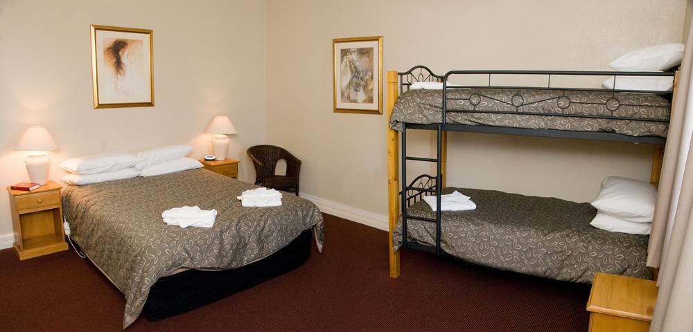 The Alpine Hotel Cooma Zimmer foto